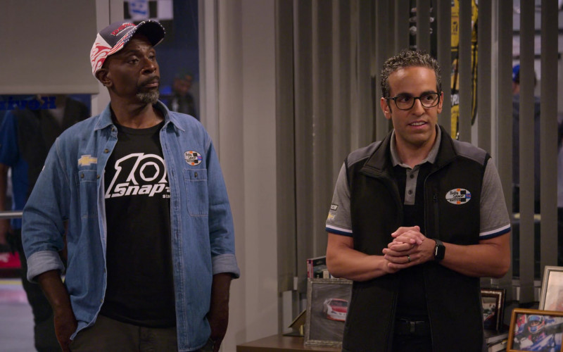 Chevrolet Logo Patch on the Denim Shirt of Gary Anthony Williams as Chuck in The Crew S01E09