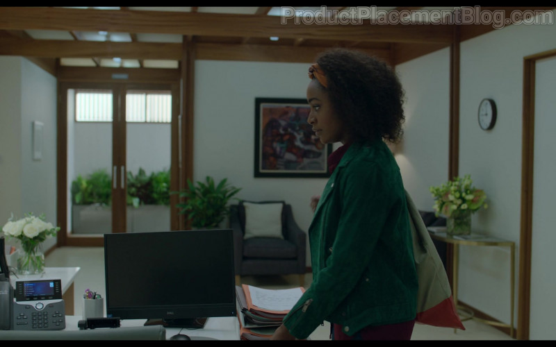 Cisco Phone and Dell Monitor Used by Simona Brown as Louise in Behind Her Eyes S01E02 (1)