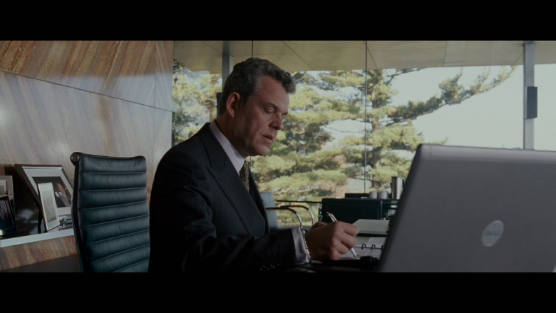 Dell Laptop in Edge of Darkness (2010)