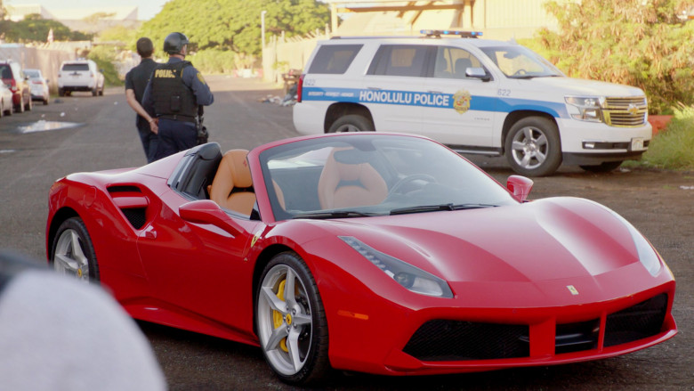 Ferrari 488 Spider Car Spotted in Magnum P.I. S03E07 TV Series (6)