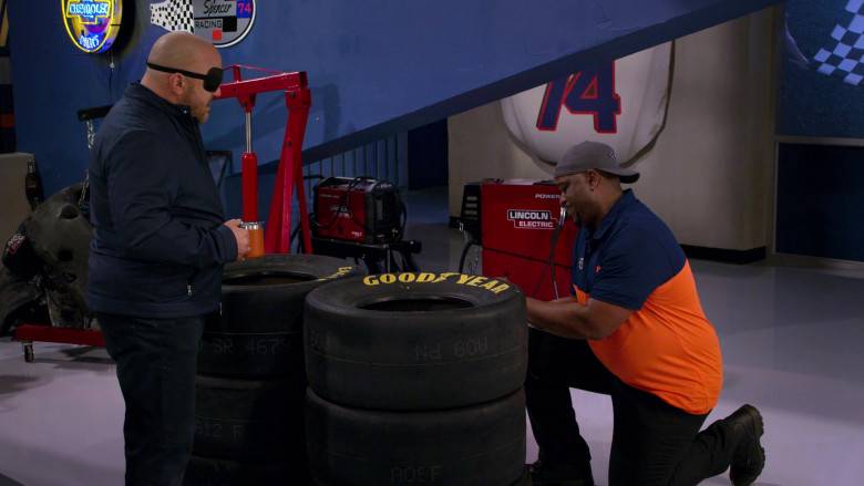 GoodYear Racing Tires and Lincoln Electric Power Mig in The Crew S01E04