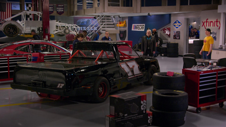 K&N Filters, Goodyear Tires and Xfinity in The Crew S01E09