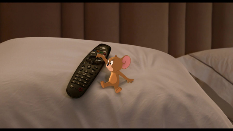 LG TV Remote in Tom and Jerry (1)
