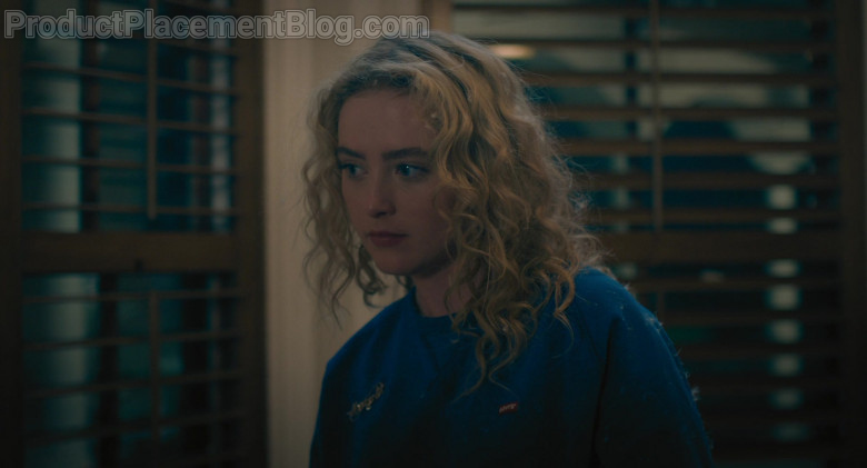 Levi's Sweatshirt Outfit Worn by Kathryn Newton as Margaret in The Map of Tiny Perfect Things (5)