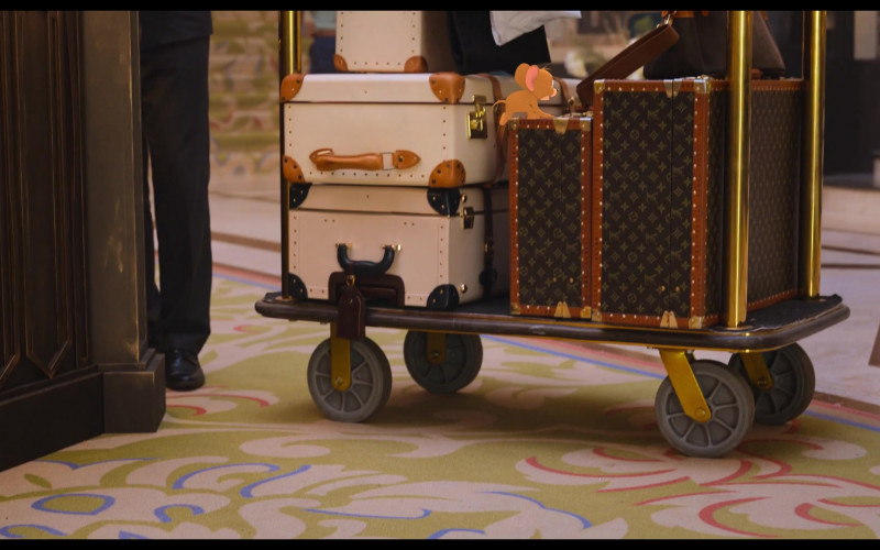 Louis Vuitton Luggage in Tom and Jerry (1)