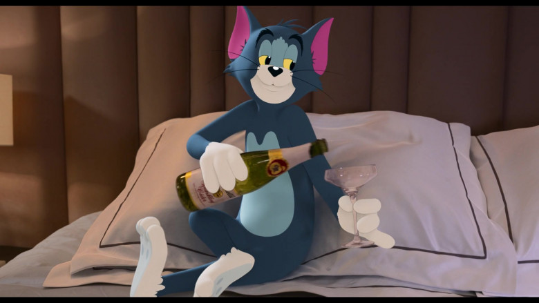 Martinelli’s Sparkling Cider in Tom and Jerry (1)