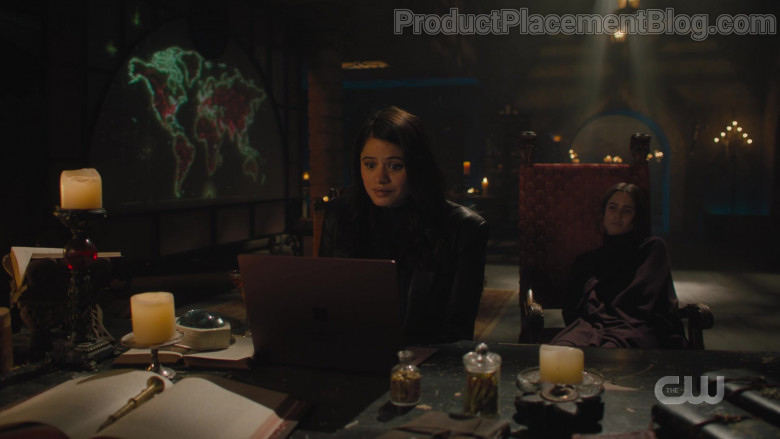 Microsoft Surface Laptops in Charmed S03E03 Triage (2)