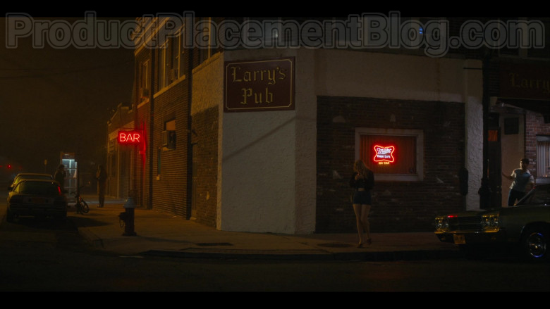 Miller High Life Beer Neon Sign in Bridge and Tunnel S01E03 A Perfect Couple (2021)