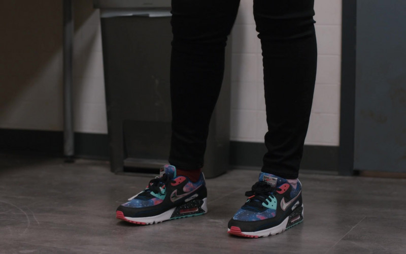 Nike Air Max 90 Galaxy Supernova Sneakers of Adrienne C. Moore as Kelly Duff in Pretty Hard Cases S01E04 "Feathers" (2021)