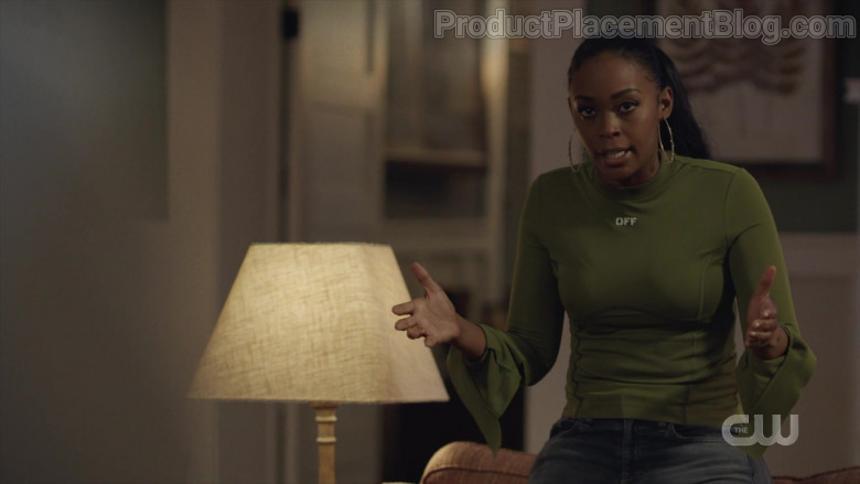 Off-White Women's Green Top of Nafessa Williams as Anissa Peirce in Black Lightning S04E01 (4)
