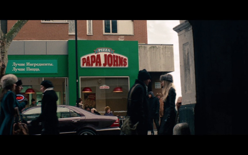 Papa John’s Pizza Restaurant in Red 2 (2013)