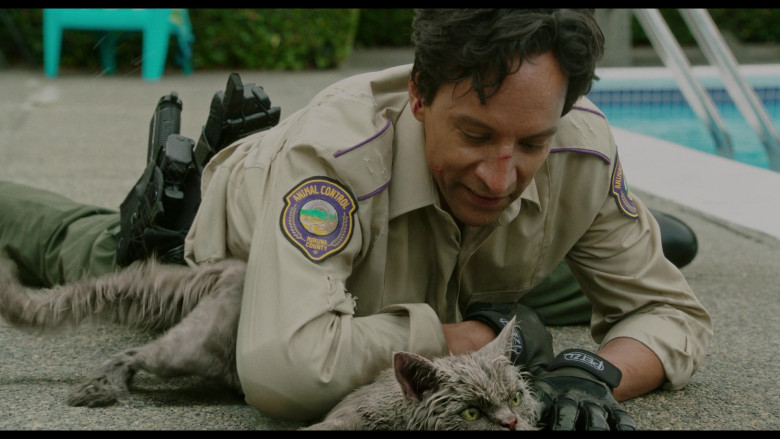 Petzl Gloves of Danny Pudi as Miller in Flora & Ulysses (2)