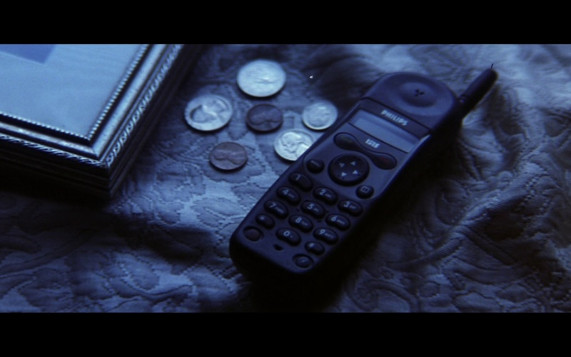 Philips Isis mobile phone in Enemy of the State (1998)