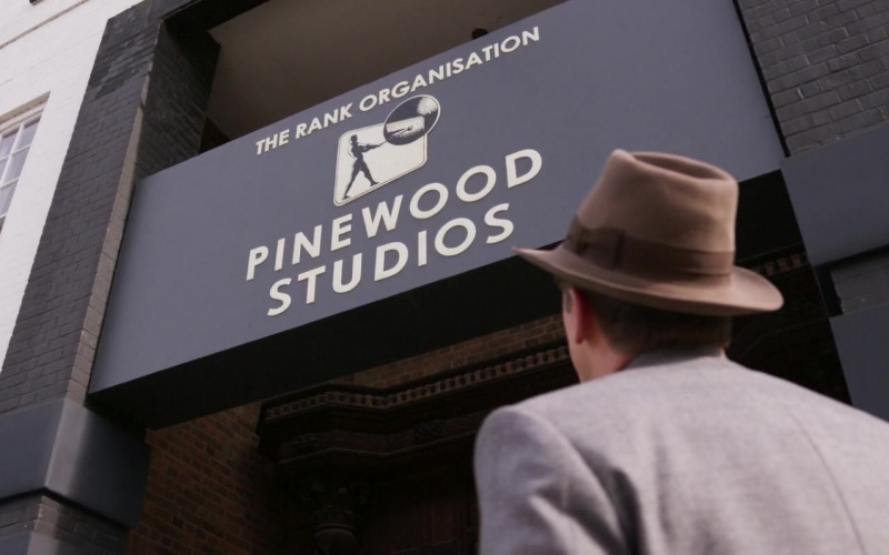 Pinewood Studios in Blithe Spirit (2020)