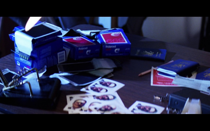 Polaroid in Absolute Power (1997)