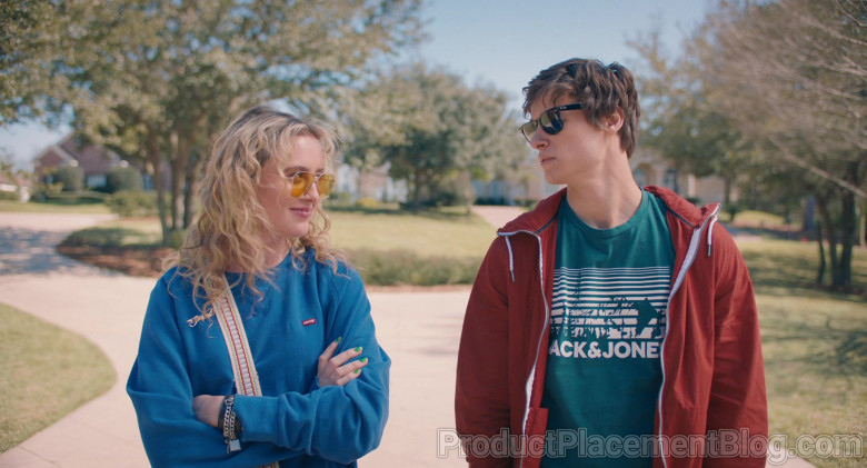 Ray-Ban Wayfarer Sunglasses Worn by Kyle Allen as Mark in The Map of Tiny Perfect Things (5)
