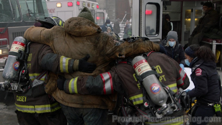 Scott Safety Pro-Vision Breathing Apparatus Kits in Chicago Fire S09E07 (4)