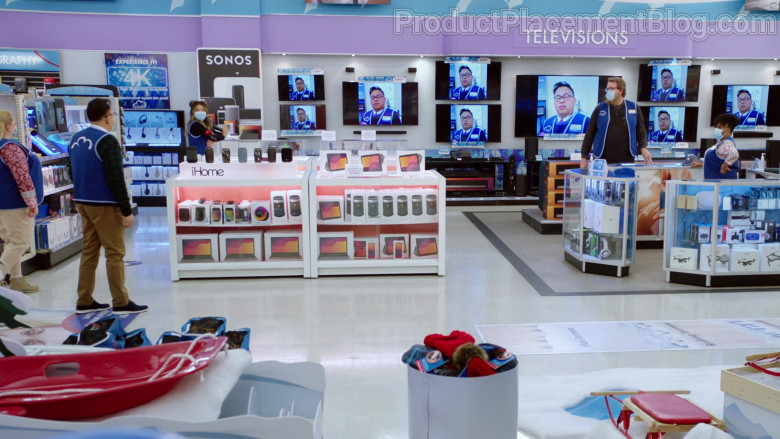 Sonos and iHome in Superstore S06E09 Conspiracy (2021)