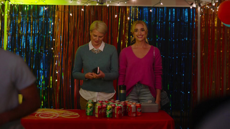 Sprite, Coca-Cola and Fanta Soda Cans in Ginny & Georgia S01E03 TV Show (Netflix Original) (1)