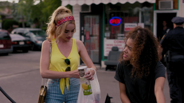 The Good Crisp Company Sour Cream & Onion Stacked Chips Held by Brianne Howey in Ginny & Georgia S01E01 (1)