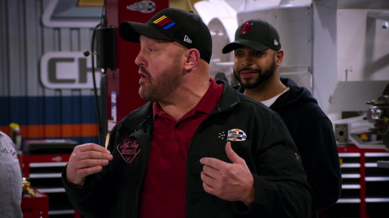 UA Jacket and New Era Cap of Kevin James in The Crew S01E03