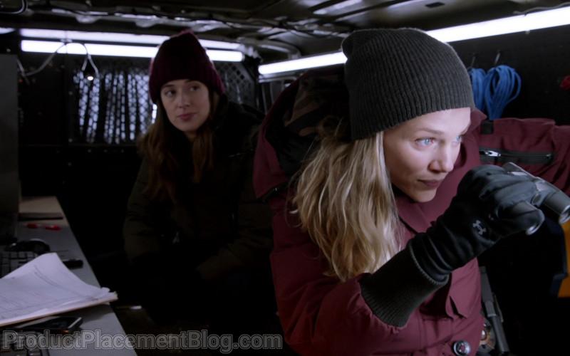 Under Armour Gloves Worn by Actress Tracy Spiridakos as Hailey Upton in Chicago P.D. S08E07