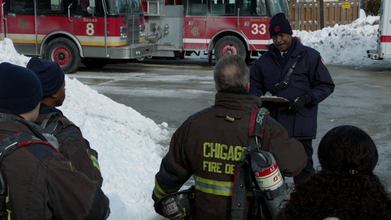 3M Scott Air-Pak SCBA open-circuit self-contained breathing apparatus Used by Cast Members in Chicago Fire S09E09 TV Show (3)