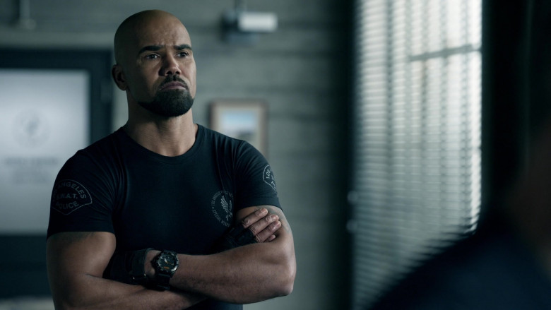 5.11 Tactical Watch of Shemar Moore as Hondo in S.W.A.T. S04E11 Positive Thinking (2021)