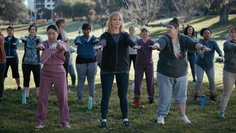 Adidas Women's Sneakers of Christina Hendricks as Elizabeth ‘Beth' Boland in Good Girls S4E01 TV Show (2)