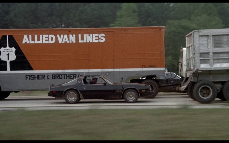 Allied Van Lines Moving Company Truck in Smokey and the Bandit (1977)