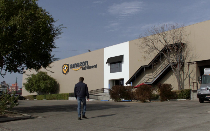 Amazon E-commerce Company Fulfillment Building in Shameless S11E07 Two at a Biker Bar, One in the Lake (2021)
