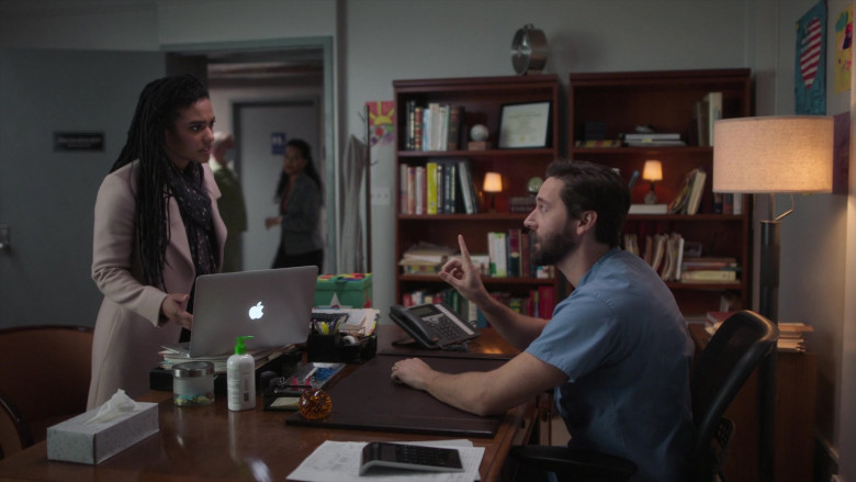 Apple MacBook Laptops Used by Freema Agyeman as Dr. Helen Sharpe in New Amsterdam S03E03 TV Show (3)