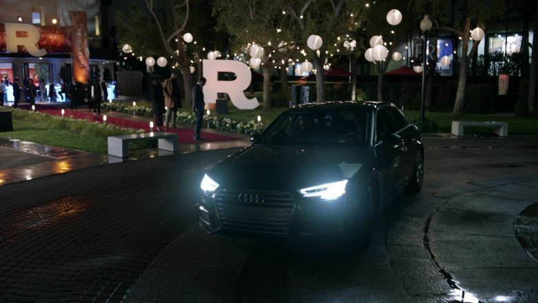 Audi Car in The Unicorn S02E13 Put Your Mask on First (2021)