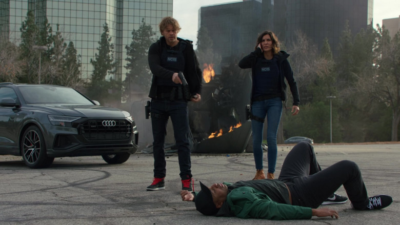 Audi Q8 Car in NCIS Los Angeles S12E13 TV SHow (2)