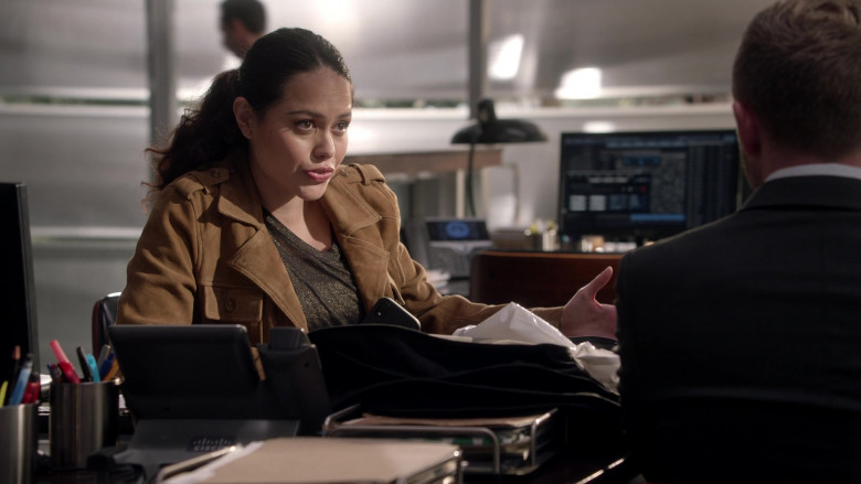 Cisco Telephone in The Rookie S03E08 Bad Blood (2021)