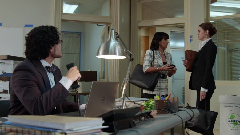 Dell Laptop in Good Trouble S03E06 TV Series (2)