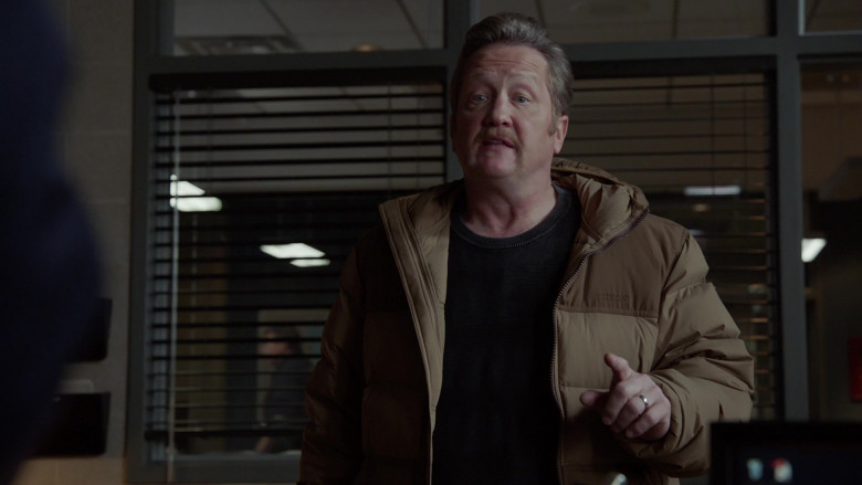 Filson Jacket of ast Member Christian Stolte as Randall ‘Mouch’ McHolland in Chicago Fire S09E09 TV Show (3)