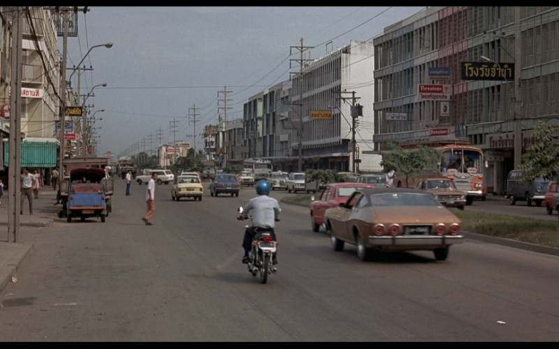 Firestone Signs in The Man with the Golden Gun (1974)