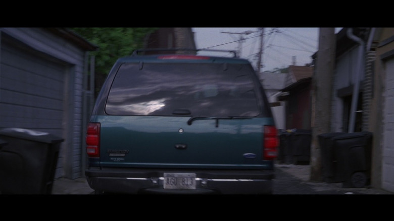 Ford Expedition Gen.1 Car in Mercury Rising (1998)