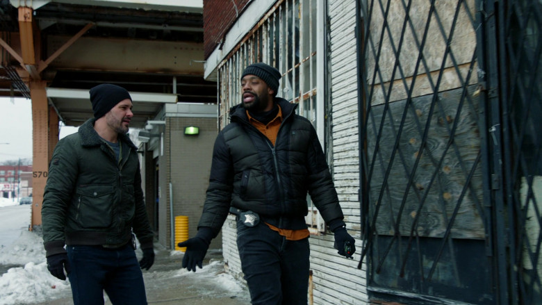 G-Star RAW Jacket of Cast Member LaRoyce Hawkins as Officer Kevin Atwater in Chicago P.D. S08E09 TV Show (1)