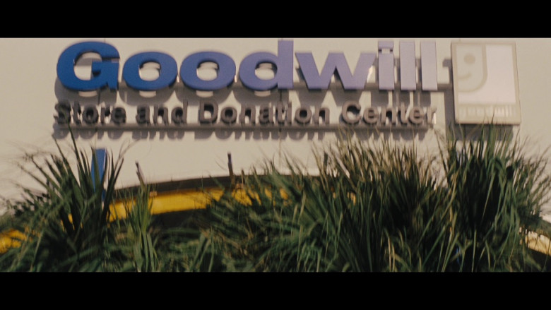 Goodwill Store and Donation Center in Jack Reacher (2012)