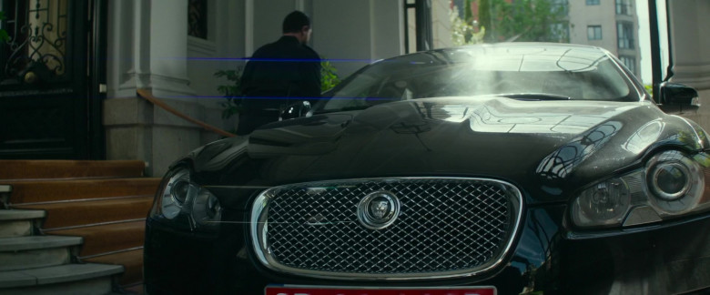 Jaguar Car in The Vault Way Down (2021)