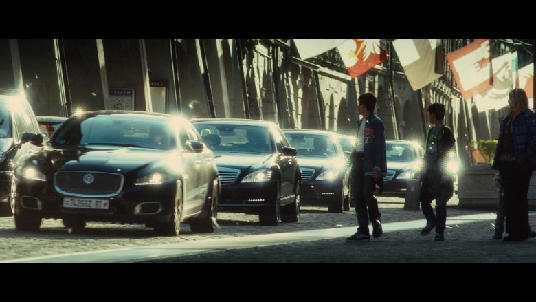 Jaguar XJ L Car in Our Kind of Traitor (2)