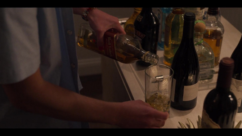 Johnnie Walker Red Label Whiskey in Generation S01E04 (2021)