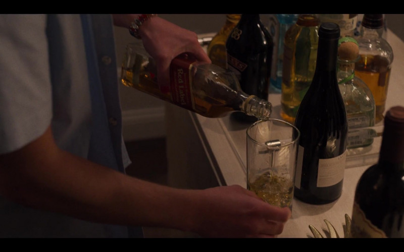 Johnnie Walker Red Label Whiskey in Generation S01E04 (2021)