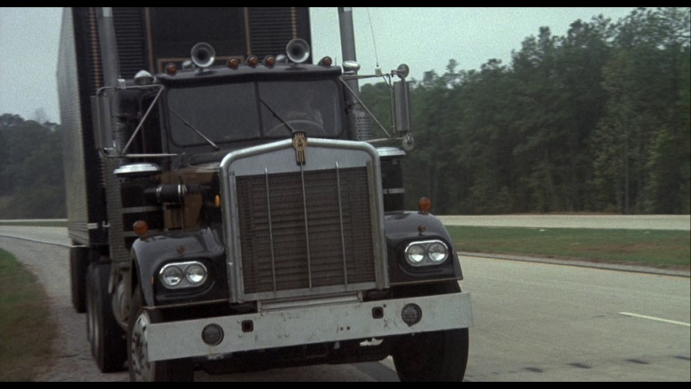 Kenworth W-900 A Truck in Smokey and the Bandit (4)
