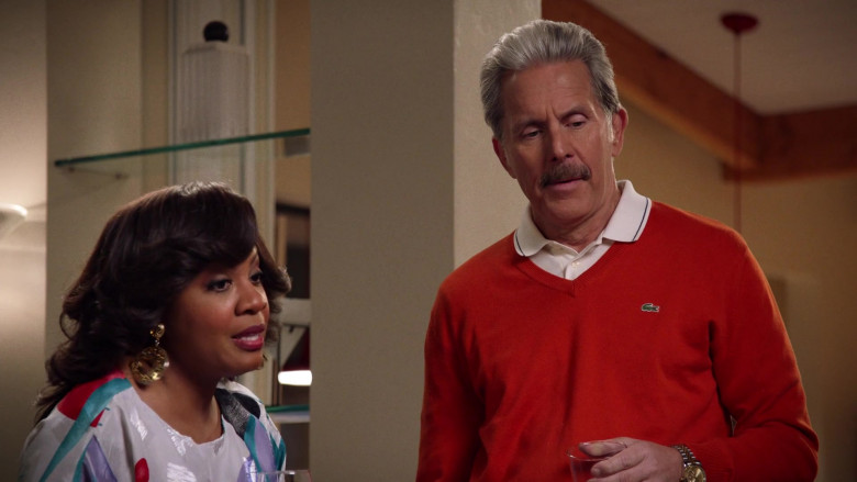 Lacoste Men’s Sweater of Cast Member Gary Cole as Harrison Jackson III in Mixed-ish S02E07 TV Show (4)