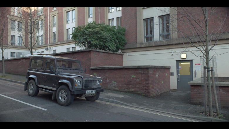 Land Rover Defender Car in The One S01E03 (2021)