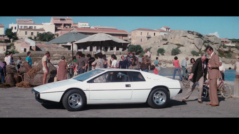 Lotus Esprit White Sports Car in The Spy Who Loved Me (1977)