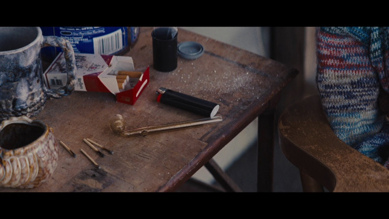 Marlboro Cigarettes in Jack Reacher (2012)